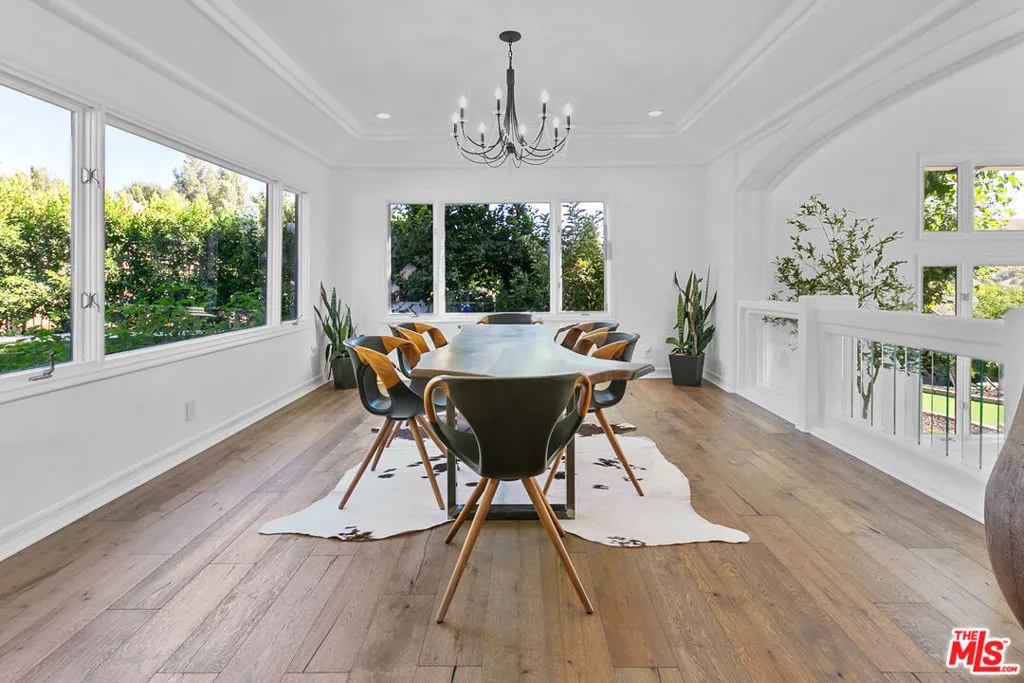 5555 Little Fawn Court, Westlake Village, California 91362 home-pic-10