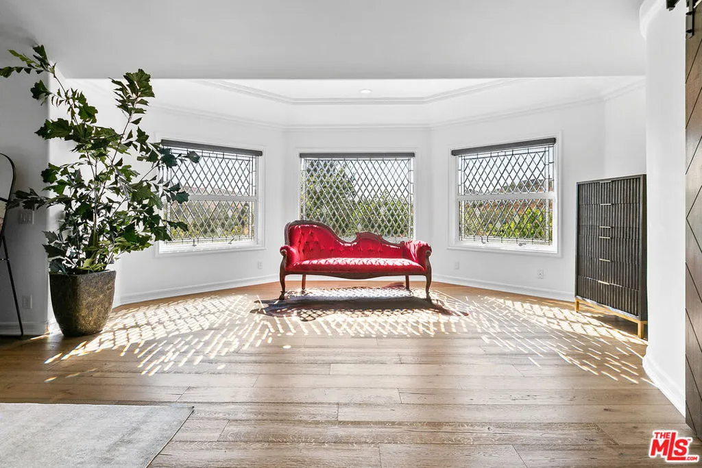 5555 Little Fawn Court, Westlake Village, California 91362 home-pic-28