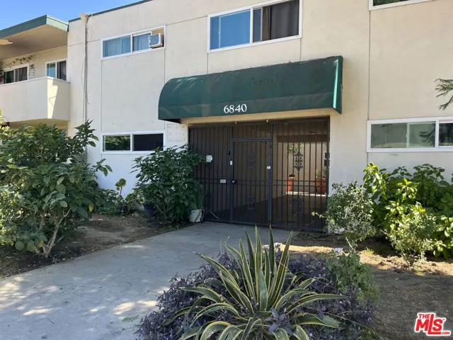 6840 Kester Avenue, Van Nuys, California 91405