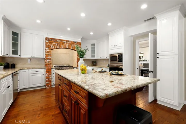 20340 Via La Vieja, Yorba Linda, California 92887