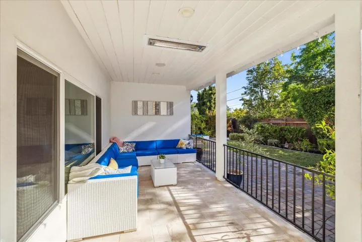 13744 Camino Rico, Saratoga, California 95070