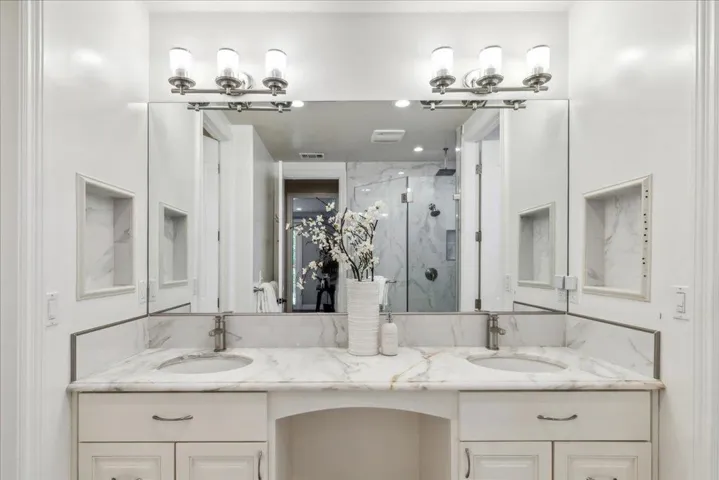 13744 Camino Rico, Saratoga, California 95070