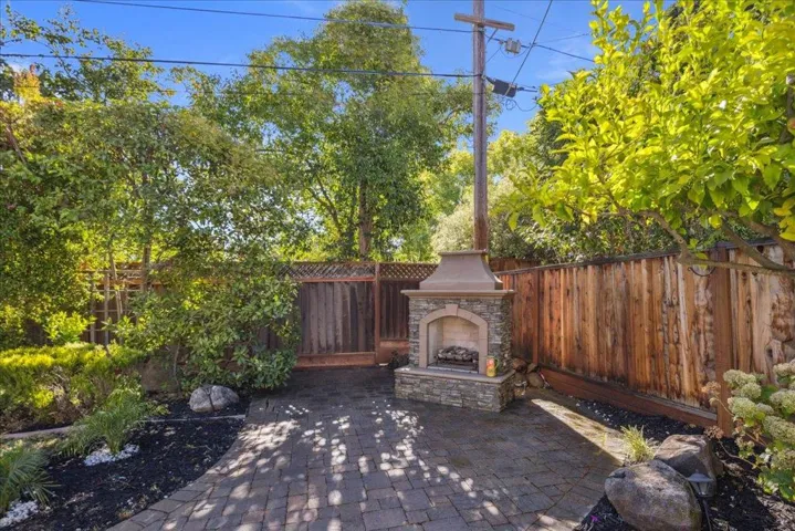 13744 Camino Rico, Saratoga, California 95070
