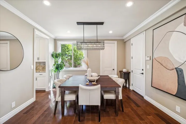 13744 Camino Rico, Saratoga, California 95070