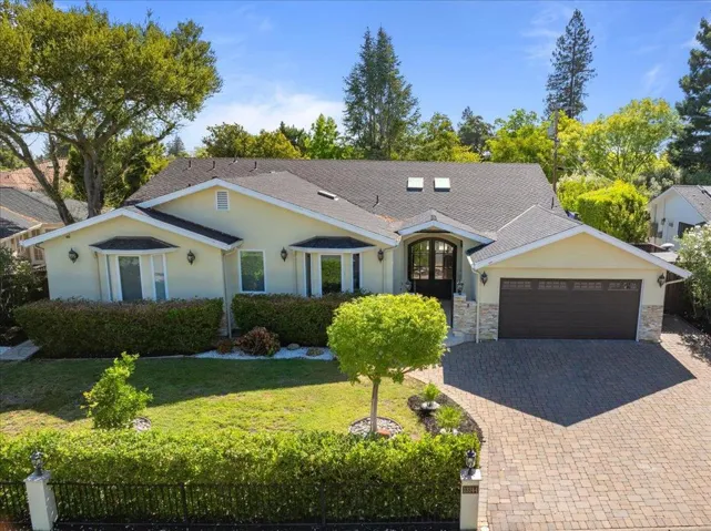13744 Camino Rico, Saratoga, California 95070