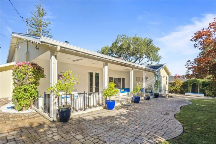 13744 Camino Rico, Saratoga, California 95070