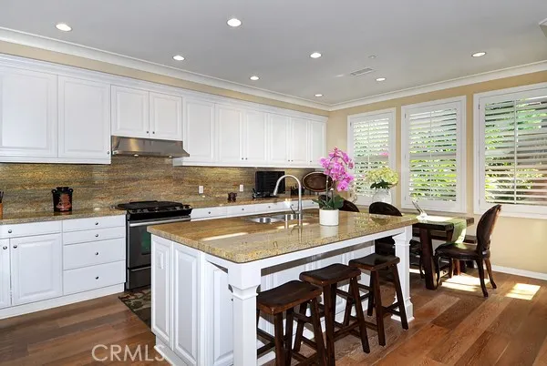 35 Shellbark, Irvine, California 92618