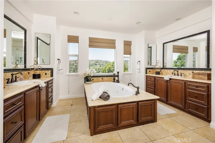 12 Corte El Brazo, San Clemente, California 92673