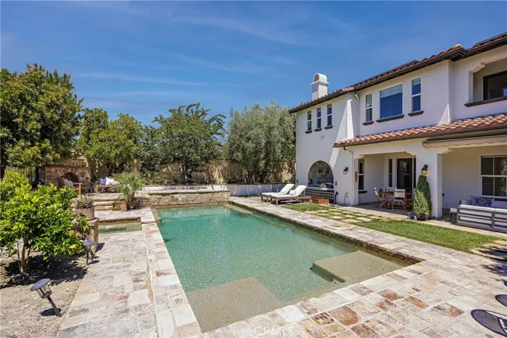 12 Corte El Brazo, San Clemente, California 92673