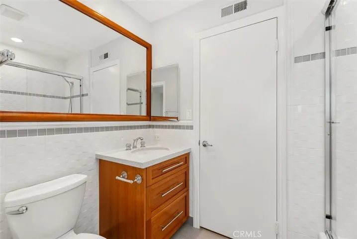 Remodeled guest bathroom.