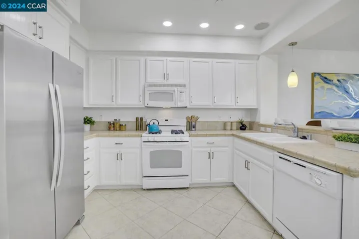 93 Bettencourt Way, Milpitas, California 95035