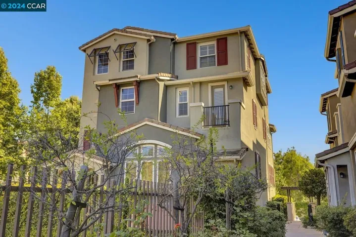 93 Bettencourt Way, Milpitas, California 95035