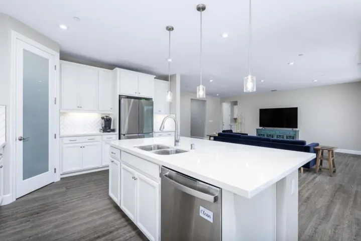 720 Moonlight Court, Dixon, California 95620