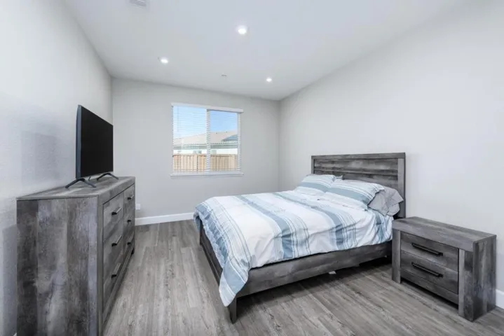 720 Moonlight Court, Dixon, California 95620