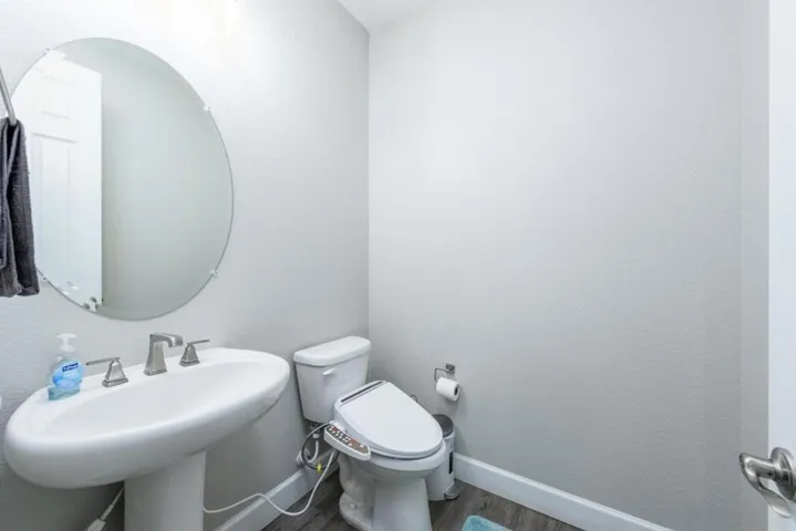 720 Moonlight Court, Dixon, California 95620