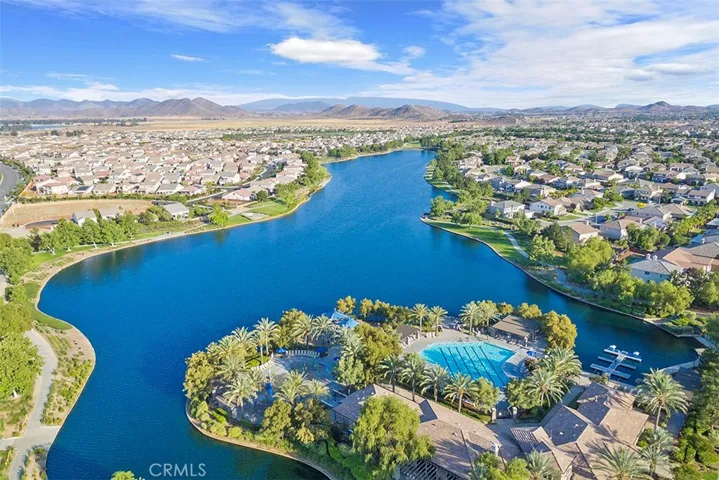 29623 Barefoot Circle, Menifee, California 92585