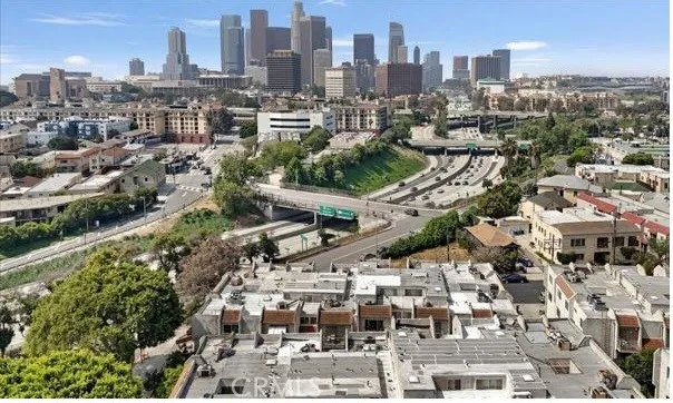 909 New Depot Street 15-16, Los Angeles, California 90012 home-pic-8