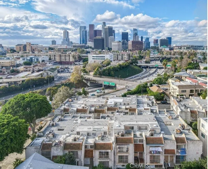 909 New Depot Street 15-16, Los Angeles, California 90012 home-pic-7