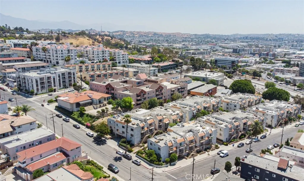909 New Depot Street 15-16, Los Angeles, California 90012 home-pic-11