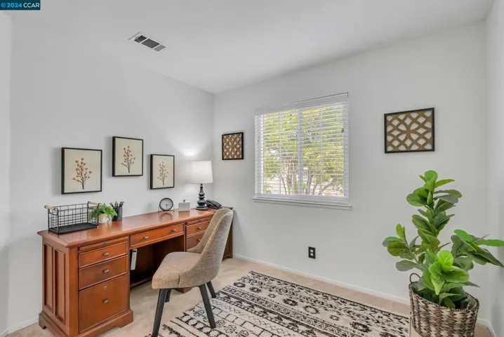 210 Round House Pl, Clayton, California 94517