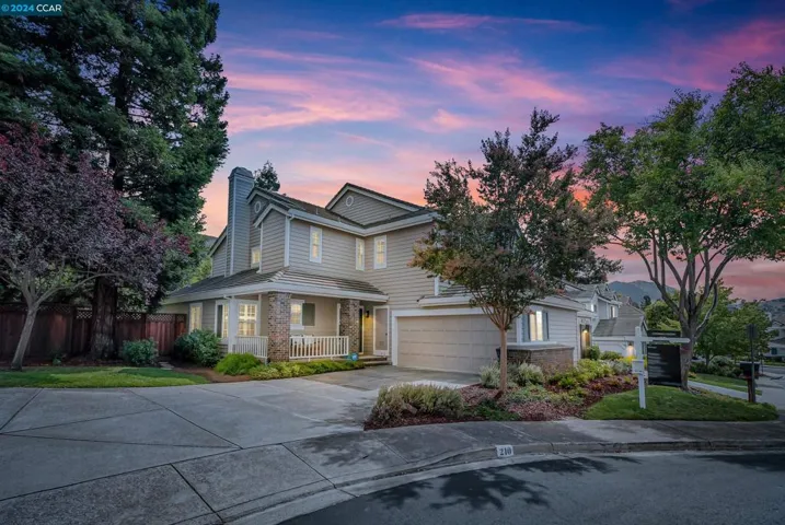 210 Round House Pl, Clayton, California 94517