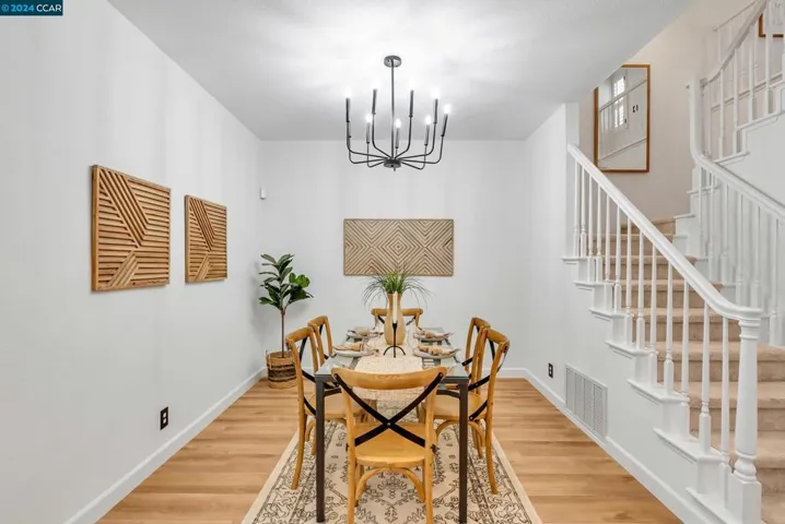 210 Round House Pl, Clayton, California 94517