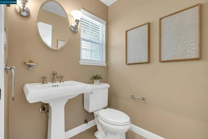 210 Round House Pl, Clayton, California 94517