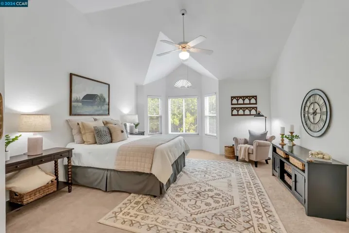 210 Round House Pl, Clayton, California 94517