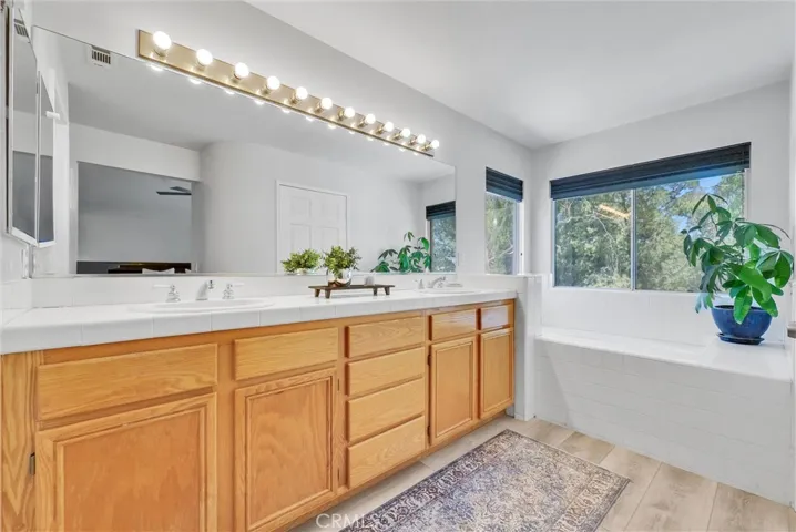 17974 Spring View Court, Riverside, California 92503