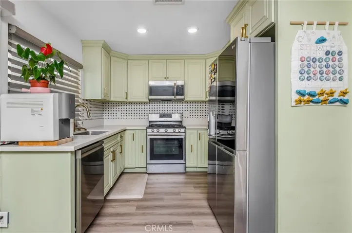 2163 W Essex Circle, Anaheim, California 92804