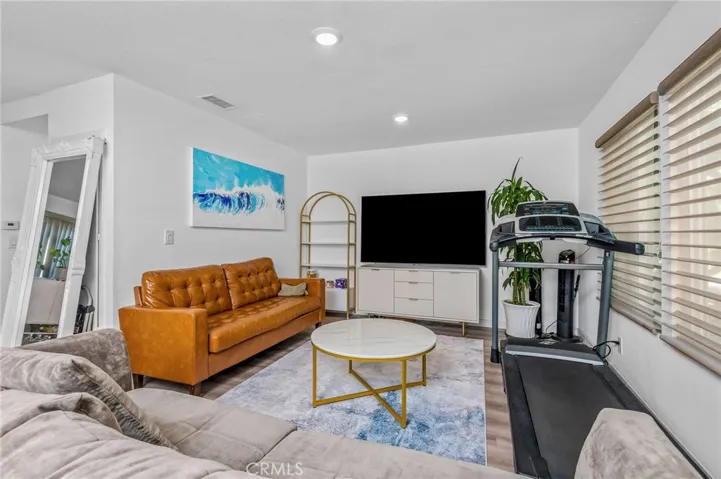 2163 W Essex Circle, Anaheim, California 92804