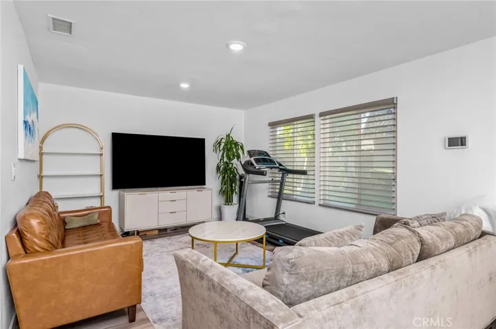 2163 W Essex Circle, Anaheim, California 92804