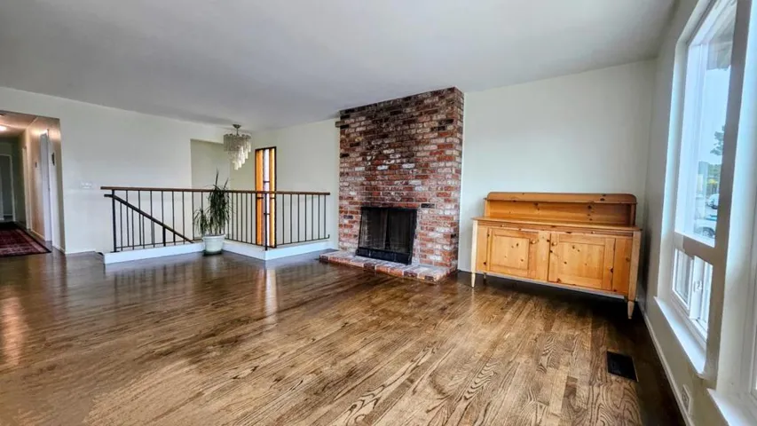 651 Parkview Circle, Pacifica, California 94044