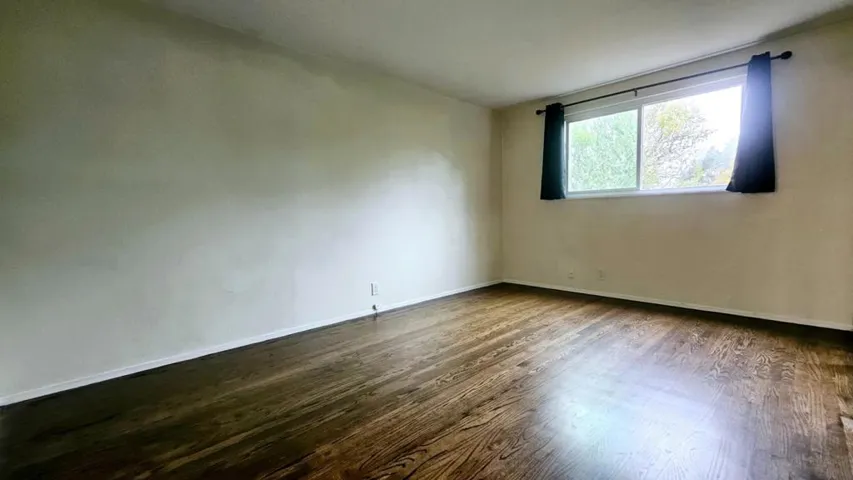 651 Parkview Circle, Pacifica, California 94044