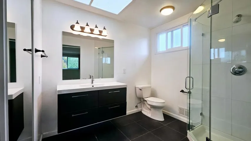 651 Parkview Circle, Pacifica, California 94044