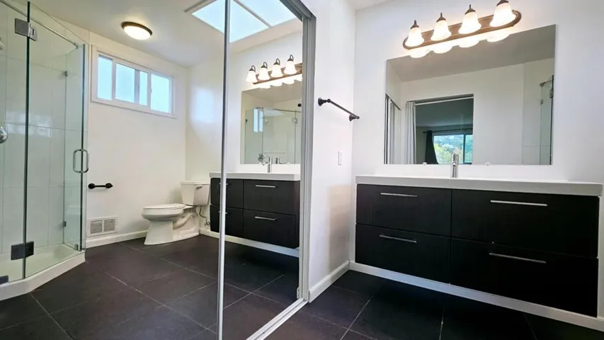 651 Parkview Circle, Pacifica, California 94044