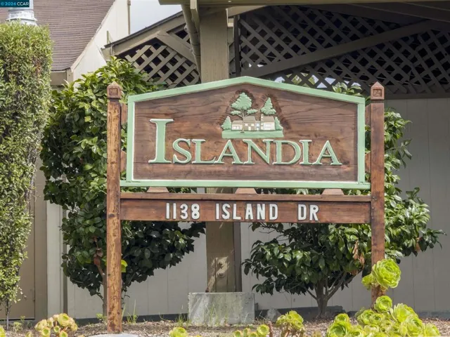 3322 Fir Avenue, Alameda, California 94502