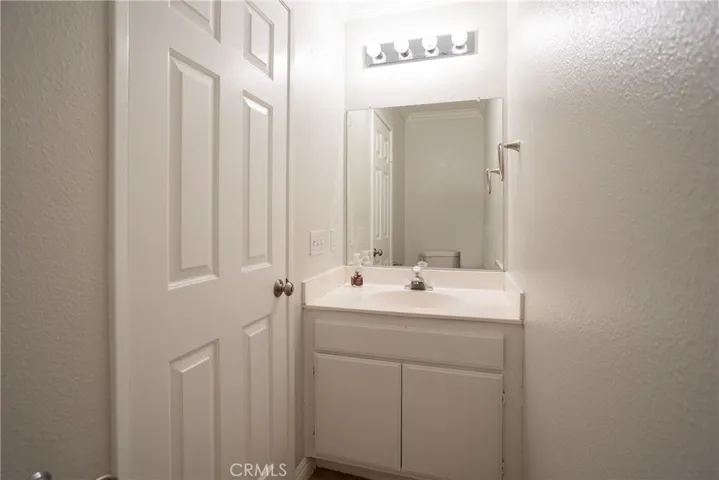 14708 Saddlepeak Drive, Fontana, California 92336