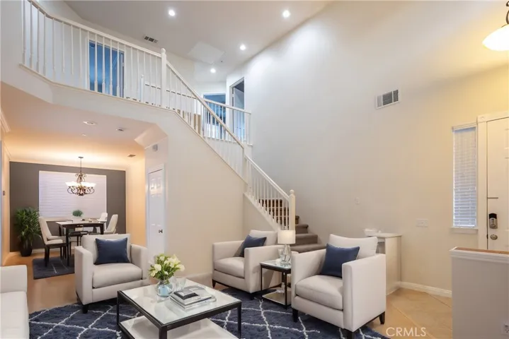 Virtual staging- Living room
