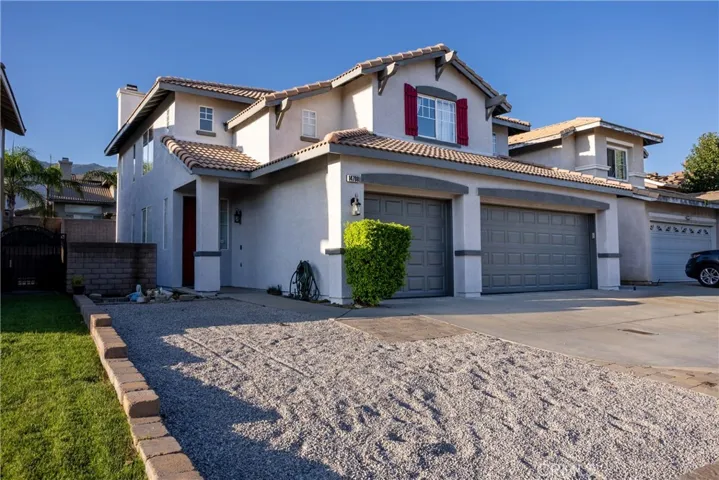 14708 Saddlepeak Drive, Fontana, California 92336