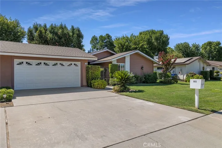 905 Bermuda Street, Bakersfield, California 93309