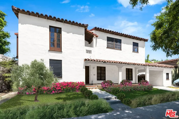 6223 San Vicente Boulevard, Los Angeles, California 90048