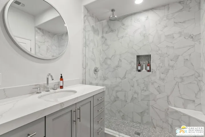 380 Ameno Drive, Palm Springs, California 92262