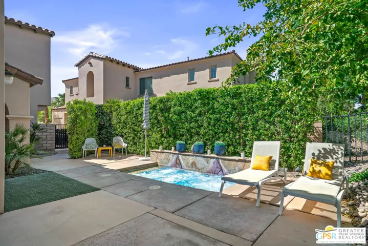 380 Ameno Drive, Palm Springs, California 92262