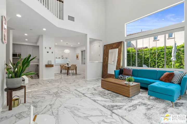 380 Ameno Drive, Palm Springs, California 92262