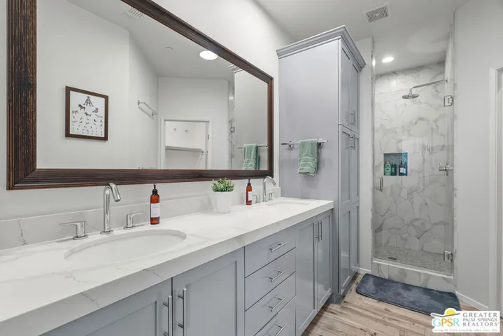 380 Ameno Drive, Palm Springs, California 92262