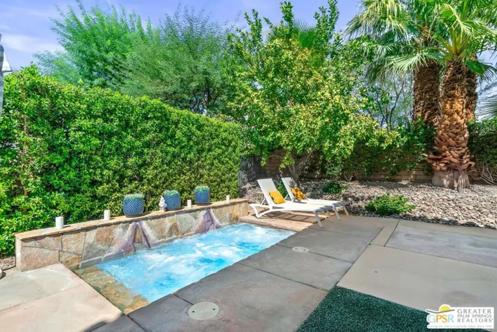 380 Ameno Drive, Palm Springs, California 92262