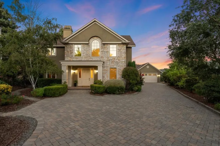 20055 Orchard Meadow Drive, Saratoga, California 95070