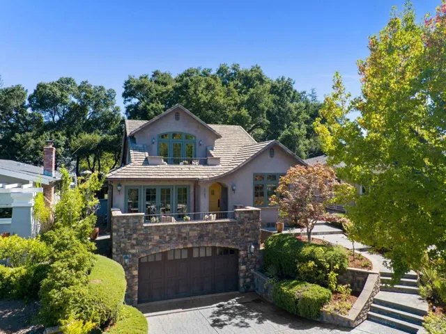 20283 La Paloma Avenue, Saratoga, California 95070