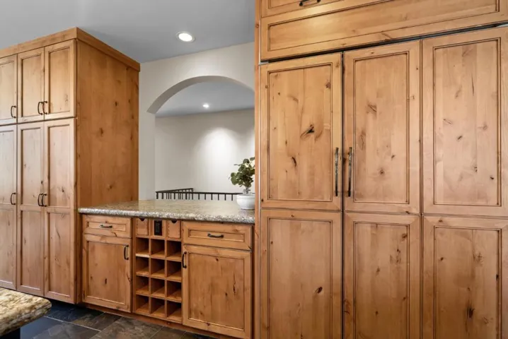 20283 La Paloma Avenue, Saratoga, California 95070